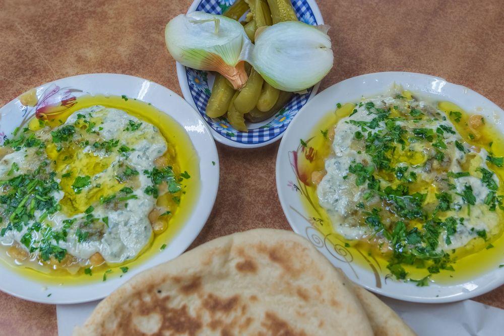 חומוס עכרמאווי