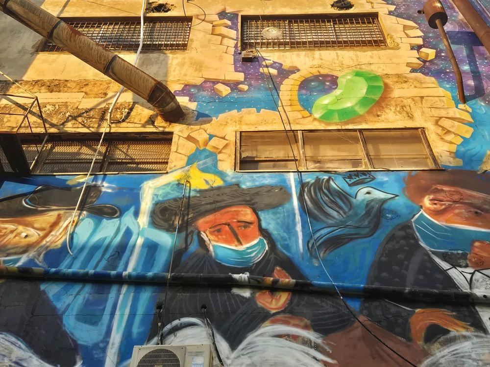 מאה שערים - לא מה שחשבתם