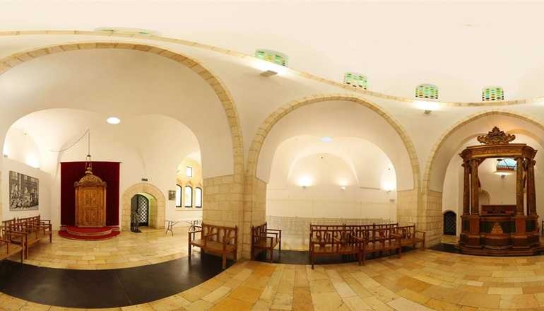 צילום של ארבעת בתי הכנסת הספרדים