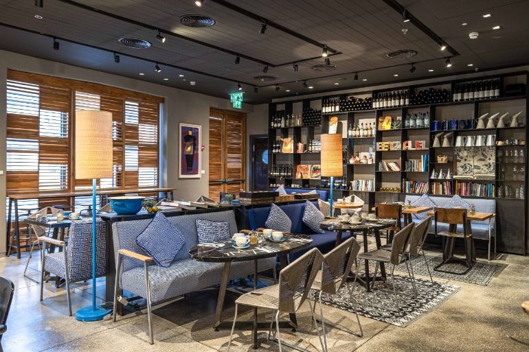 צילום של מלון בצלאל