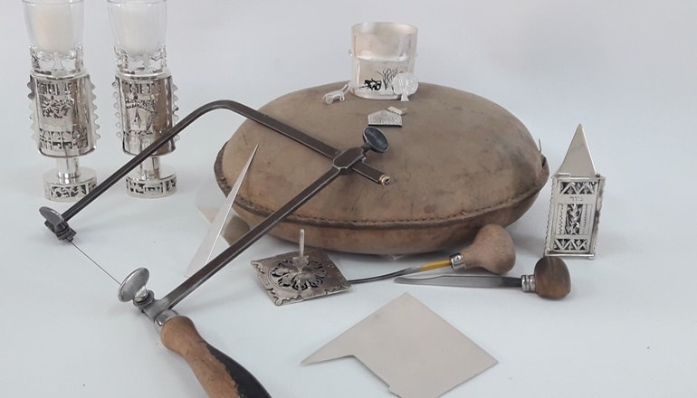 photo of Join Artist's Workshops at the Jerusalem House of Quality