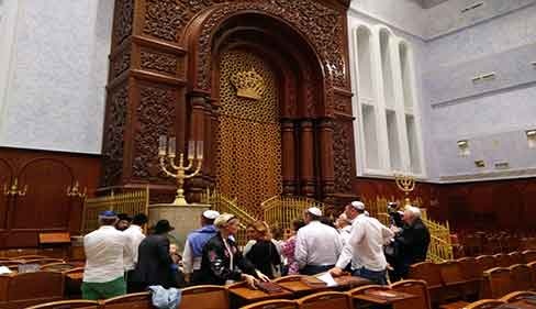 photo of ENCOUNTERS Outside the Box - Orthodox Neighborhood Tours