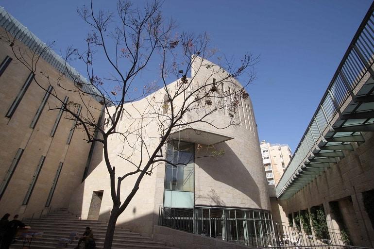 EVENTS THIS MONTH AT BEIT AVI CHAI