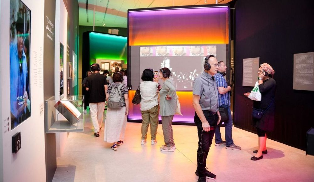 יהורם גאון: התערוכה - מגדל דוד מוזיאון ירושלים