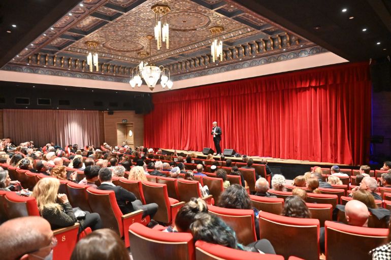 אודיטוריום נאווה ביבי בכיכר המוזיקה